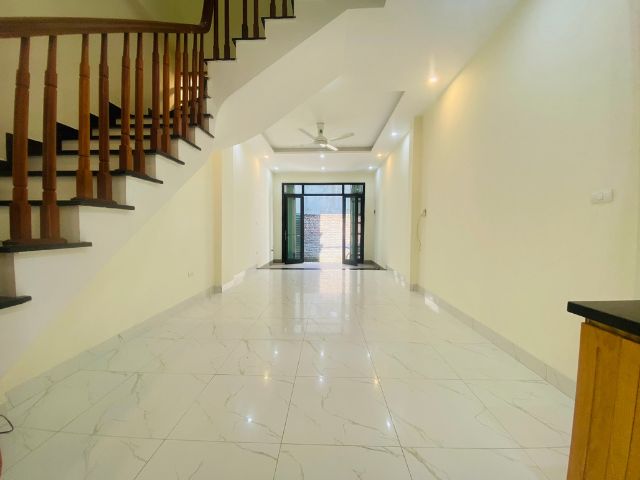 Bán Nhà 5 Tầng Thượng Thanh - Kiến Trúc Đẳng Cấp Địa Điểm Vàng An Sinh